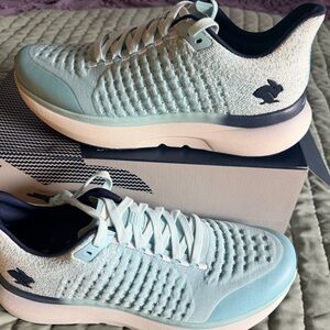 Rabbit Dream Chaser Size 12 Running Shoes NIB